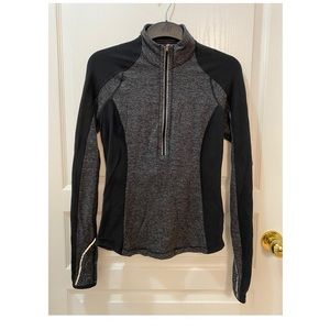 COPY - Lululemon runny jacket size 6